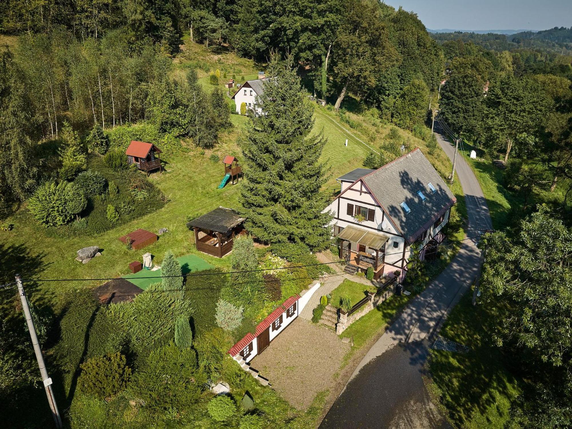Studio Chlívce u Hronova-1 Exterior foto